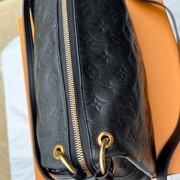 LV Ponthiue PM - Picture 2 of 14